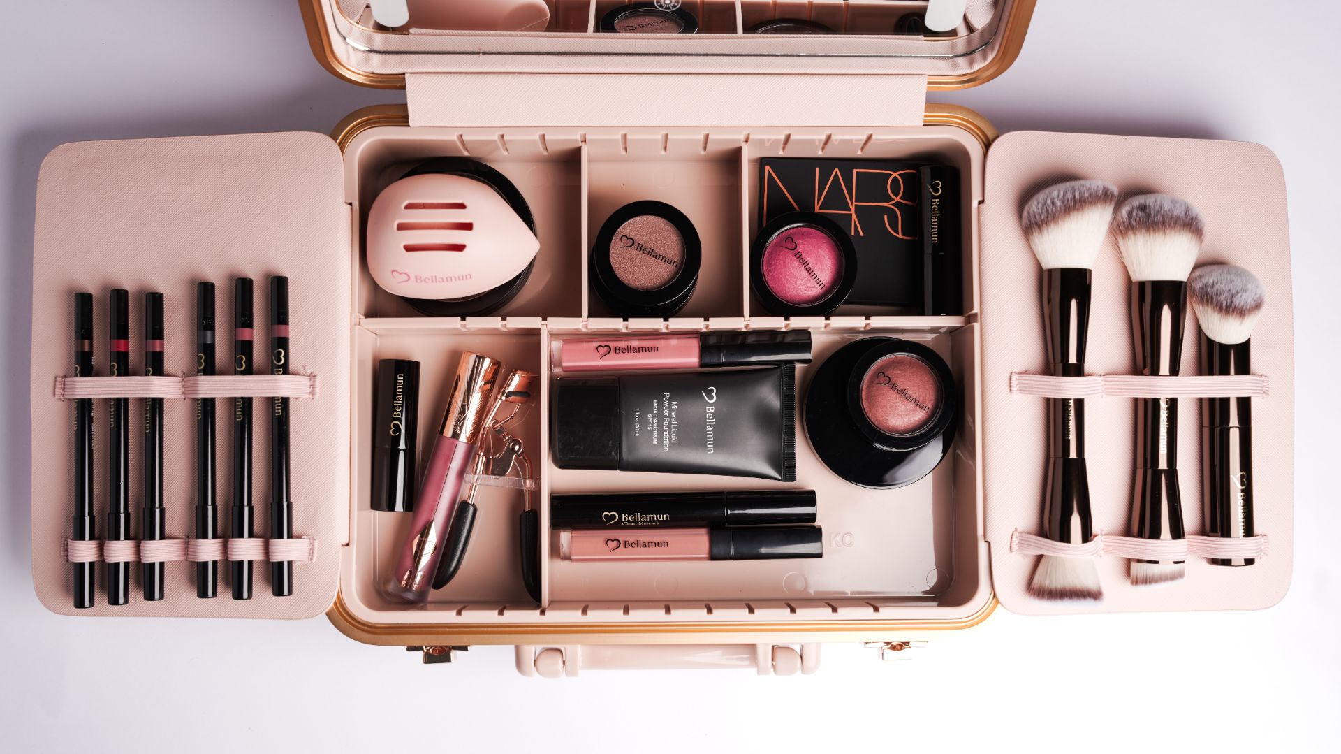 Glow On The Go Vanity Case